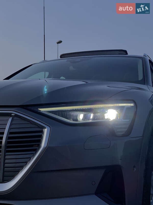 Внедорожник / Кроссовер Audi e-tron 2020 в Львове