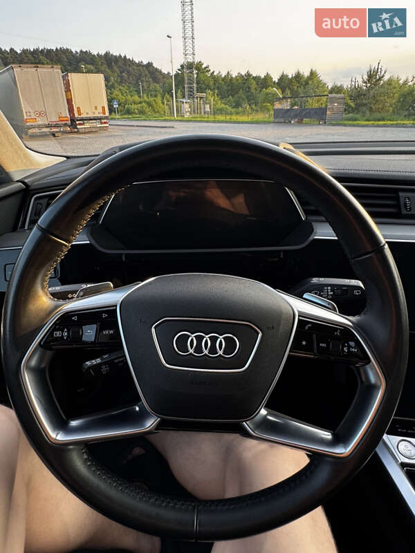 Внедорожник / Кроссовер Audi e-tron 2020 в Львове