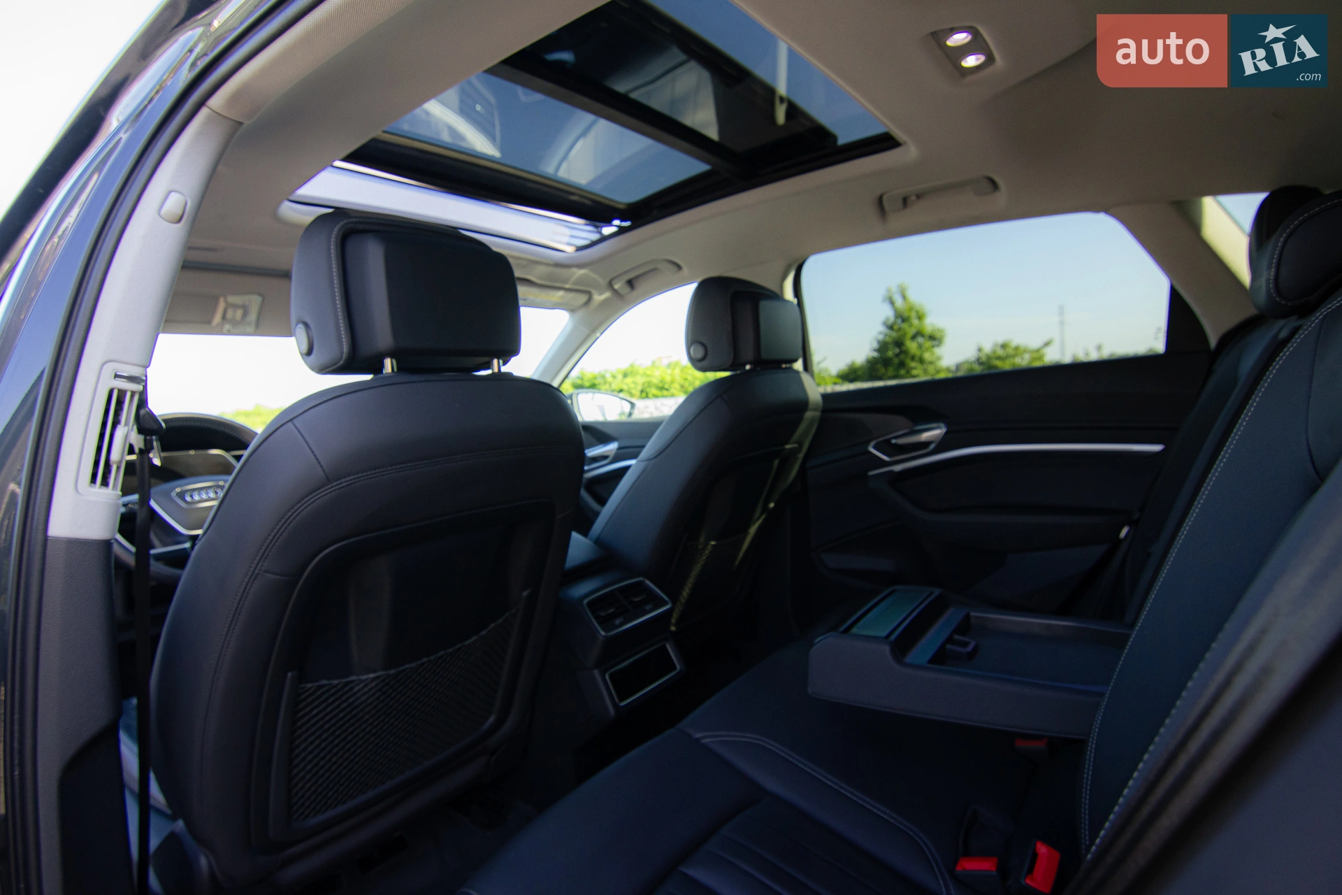 2020 Audi e-tron - мініатюра 68