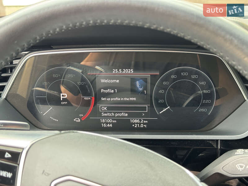 Позашляховик / Кросовер Audi e-tron 2019 в Одесі