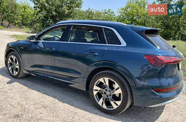 Внедорожник / Кроссовер Audi e-tron 2020 в Днепре