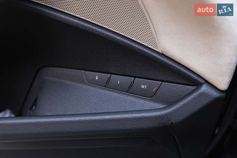 Позашляховик / Кросовер Audi e-tron 2019 в Луцьку