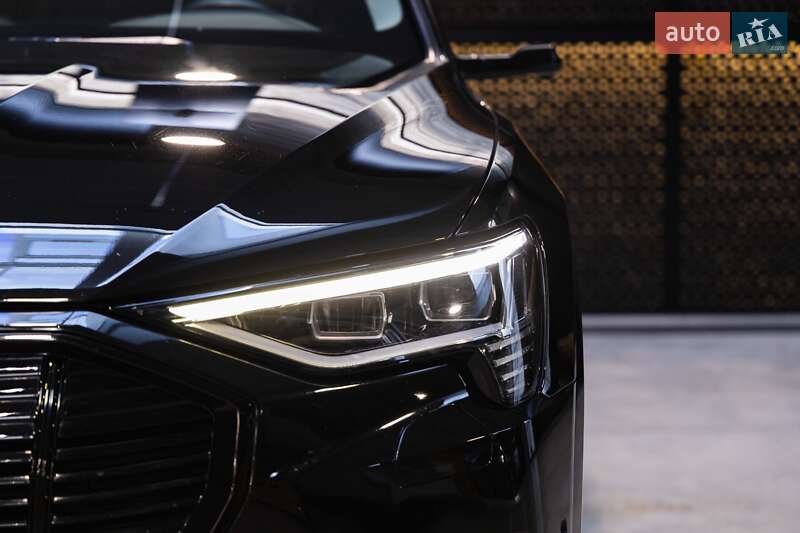 Позашляховик / Кросовер Audi e-tron 2019 в Луцьку