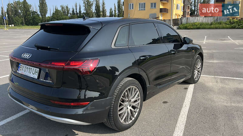 Внедорожник / Кроссовер Audi e-tron 2020 в Каменец-Подольском