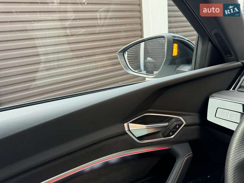 Внедорожник / Кроссовер Audi e-tron 2022 в Луцке