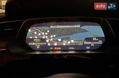 Внедорожник / Кроссовер Audi e-tron 2020 в 