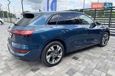 Внедорожник / Кроссовер Audi e-tron 2019 в 