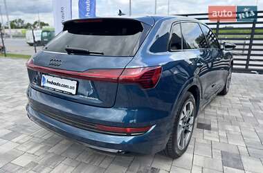Внедорожник / Кроссовер Audi e-tron 2019 в 