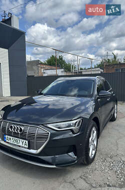Audi e-tron 2019