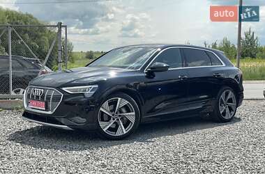 Позашляховик / Кросовер Audi e-tron 2022 в Львові