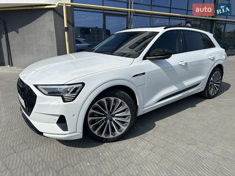Внедорожник / Кроссовер Audi e-tron 2019 в Запорожье