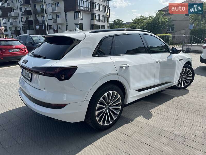 Внедорожник / Кроссовер Audi e-tron 2019 в Запорожье