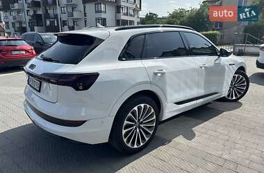 Внедорожник / Кроссовер Audi e-tron 2019 в 