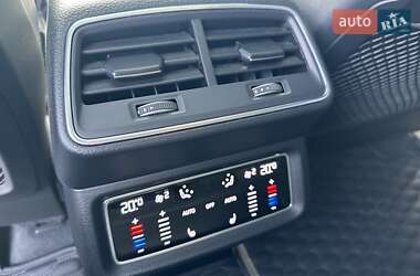Внедорожник / Кроссовер Audi e-tron 2019 в 