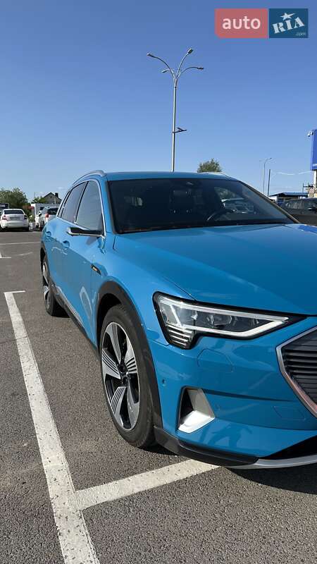 Внедорожник / Кроссовер Audi e-tron 2019 в Луцке фото 9 Внедорожник / Кроссовер Audi e-tron 2019 в Луцке