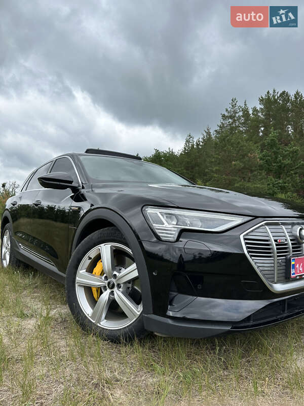 Позашляховик / Кросовер Audi e-tron 2022 в Харкові
