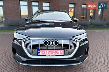 Внедорожник / Кроссовер Audi e-tron 2019 в 