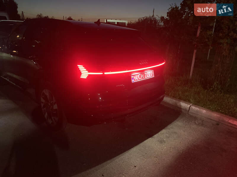 Внедорожник / Кроссовер Audi e-tron 2020 в Дрогобыче