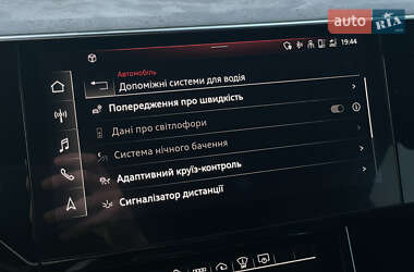 Внедорожник / Кроссовер Audi e-tron 2021 в 
