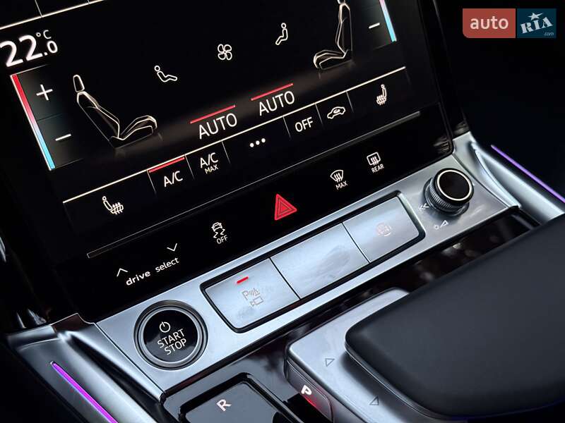 Внедорожник / Кроссовер Audi e-tron 2022 в Ужгороде