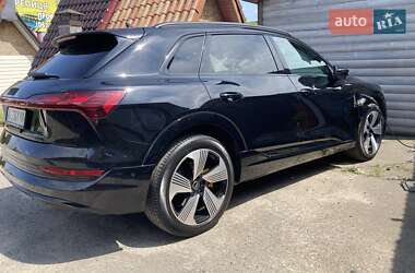 Audi e-tron 2021