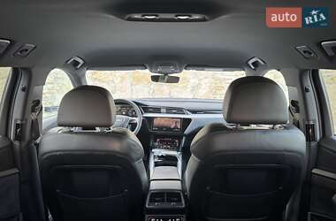 Внедорожник / Кроссовер Audi e-tron 2020 в 