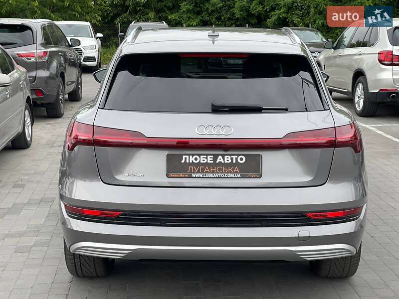 Внедорожник / Кроссовер Audi e-tron 2019 в Львове