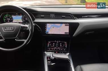 Внедорожник / Кроссовер Audi e-tron 2019 в 