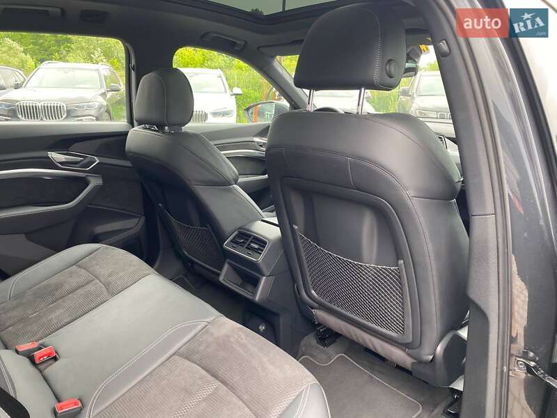 Внедорожник / Кроссовер Audi e-tron 2020 в Львове