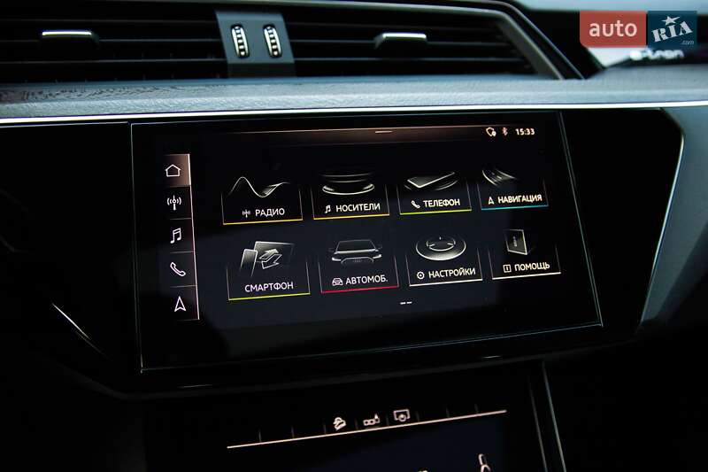 Внедорожник / Кроссовер Audi e-tron 2019 в Киеве
