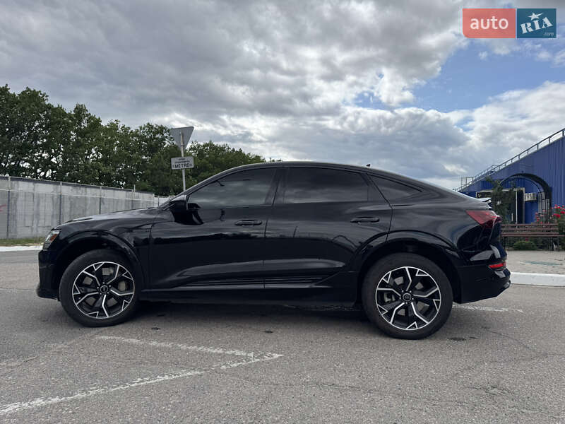 Внедорожник / Кроссовер Audi e-tron 2020 в Днепре