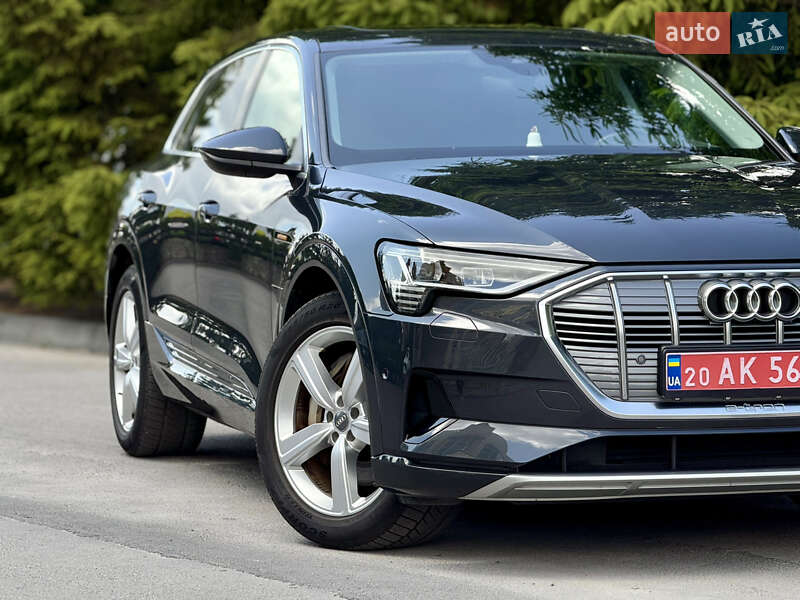 Внедорожник / Кроссовер Audi e-tron 2019 в Тернополе