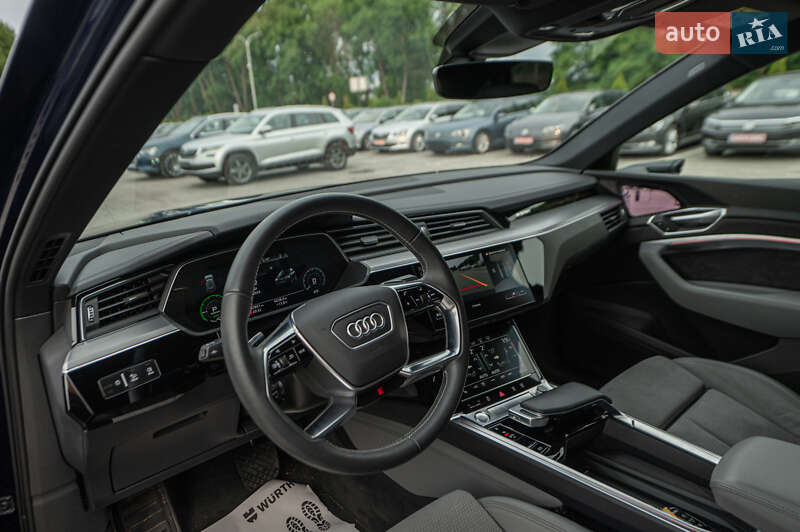 Внедорожник / Кроссовер Audi e-tron 2020 в Львове