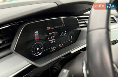 Внедорожник / Кроссовер Audi e-tron 2019 в 