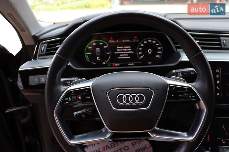 Внедорожник / Кроссовер Audi e-tron 2019 в Львове