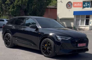 Audi e-tron 2022