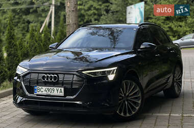Внедорожник / Кроссовер Audi e-tron 2019 в 
