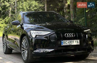 Внедорожник / Кроссовер Audi e-tron 2019 в 