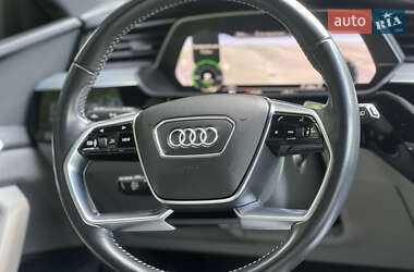 Внедорожник / Кроссовер Audi e-tron 2019 в 