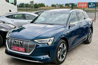Позашляховик / Кросовер Audi e-tron 2020 в 