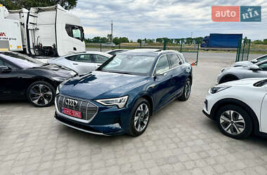 Позашляховик / Кросовер Audi e-tron 2020 в Дніпрі
