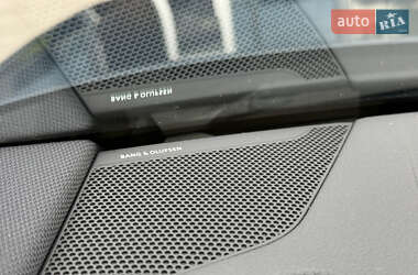 Позашляховик / Кросовер Audi e-tron 2020 в 