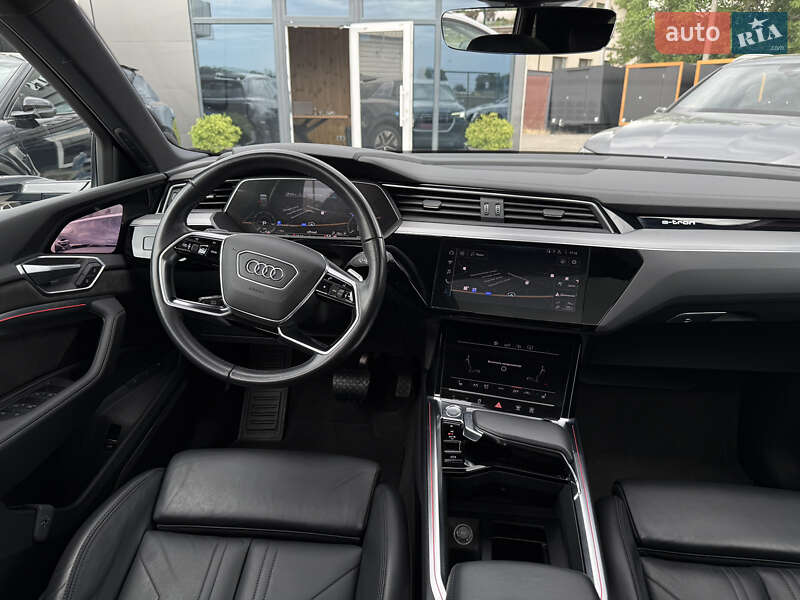 Внедорожник / Кроссовер Audi e-tron 2020 в Днепре фото 49 Внедорожник / Кроссовер Audi e-tron 2020 в Днепре