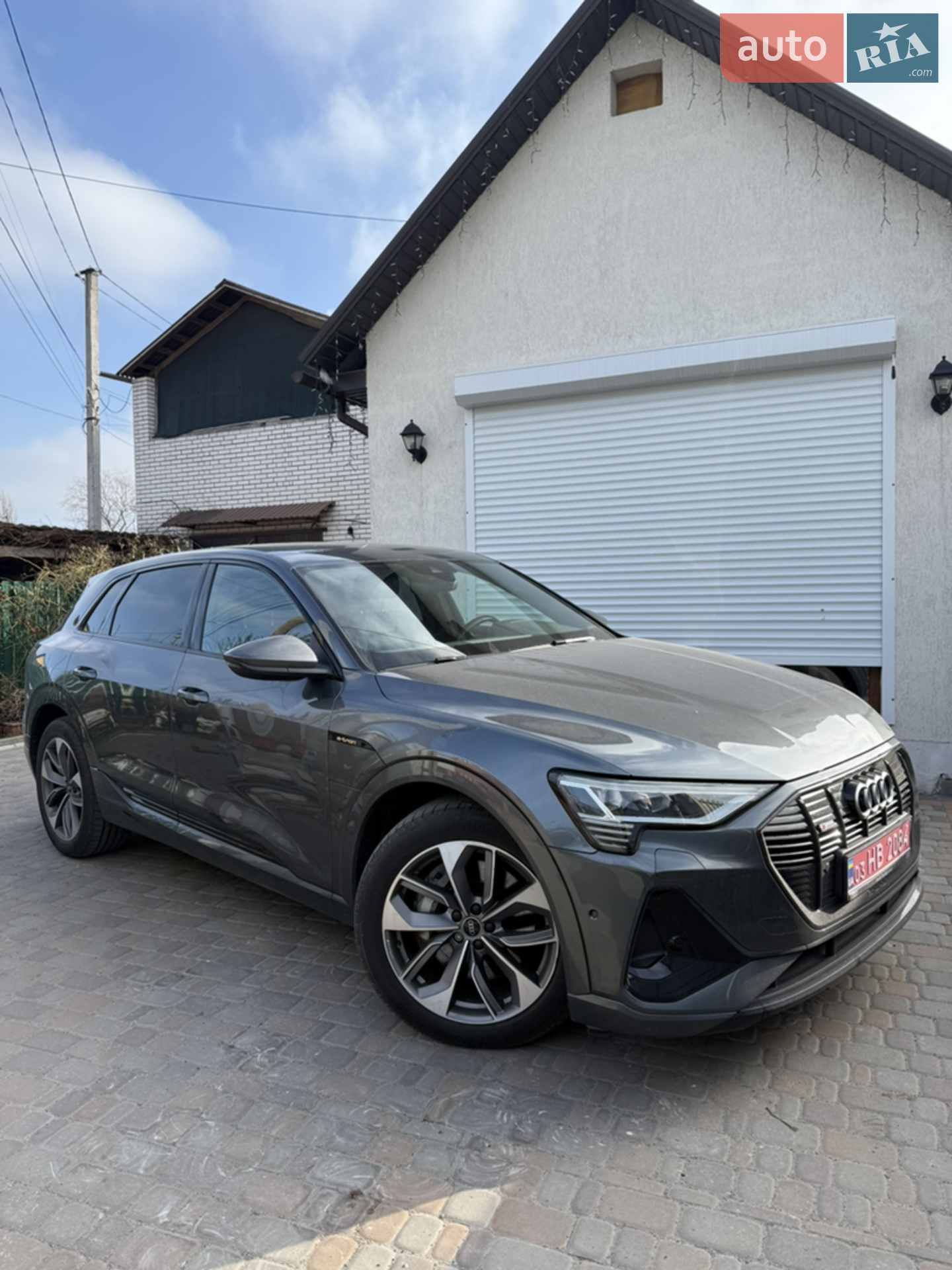 2021 Audi e-tron - мініатюра 2