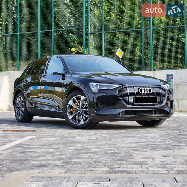 Внедорожник / Кроссовер Audi e-tron 2019 в Львове