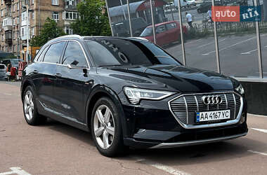 Позашляховик / Кросовер Audi e-tron 2019 в Києві