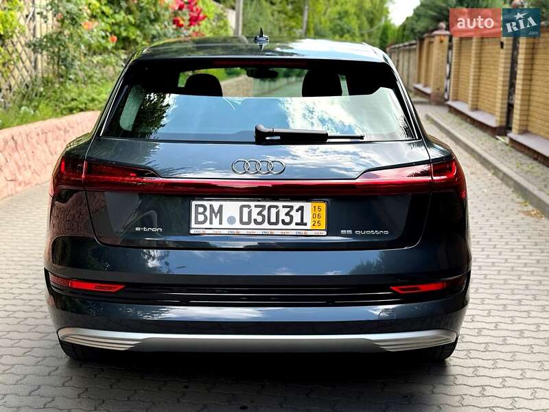 Внедорожник / Кроссовер Audi e-tron 2020 в Хмельницком