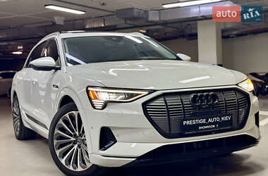 Внедорожник / Кроссовер Audi e-tron 2019 в 