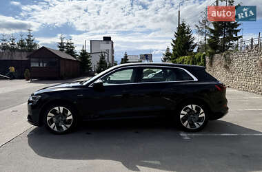 Внедорожник / Кроссовер Audi e-tron 2020 в 