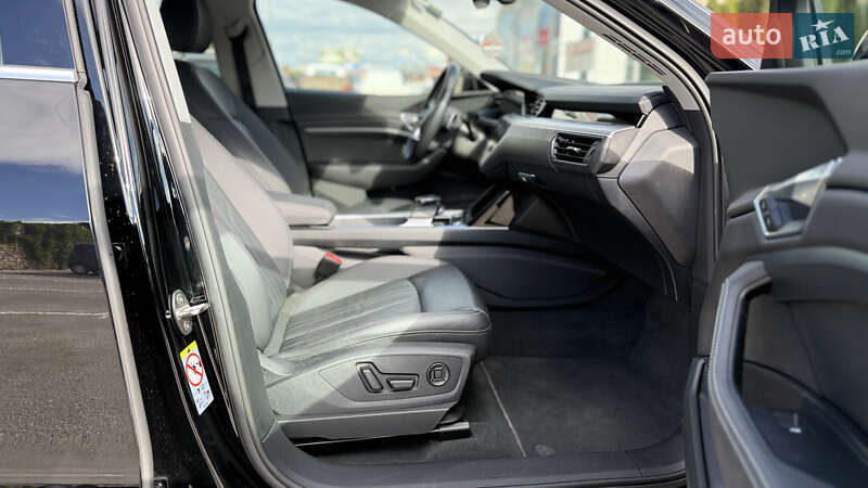 Внедорожник / Кроссовер Audi e-tron 2020 в Тернополе